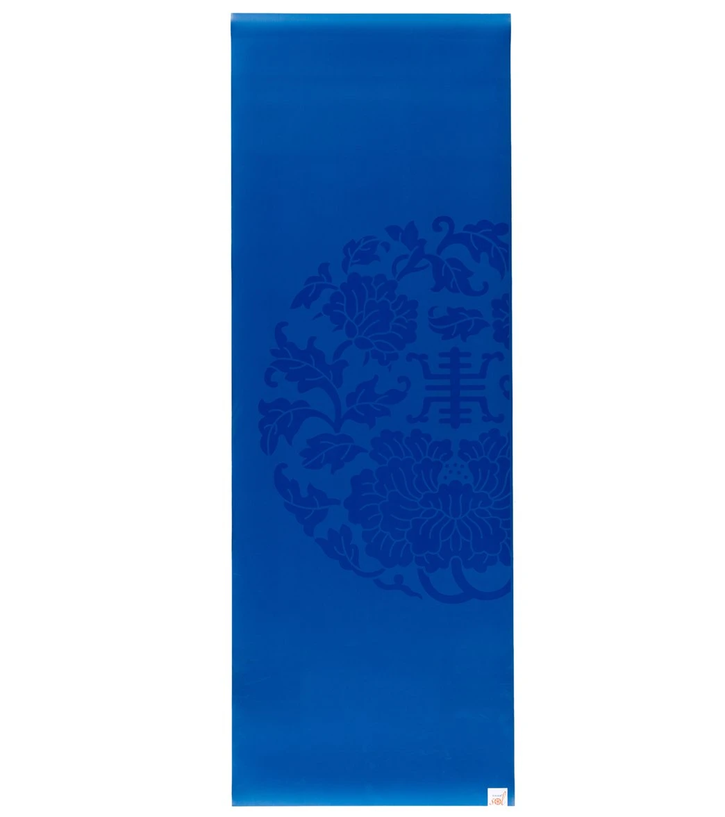Gaiam Classic Dual Color Yoga Mat 68" 5mm 4 Gaiam Classic Dual Color Yoga Mat 68" 5mm - Image 2