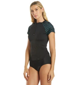 Women's Lattice Cap Sleeve Rashguard Top 11 Women's Lattice Cap Sleeve Rashguard Top -Swimming Equipment Store 6769069523112 black 5a