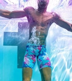 Nike Men's HydraStrong Multiple Print Jammer Swimsuit -Swimming Equipment Store 7289360023720 psychicpurple 4a