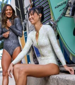 Sporti X Stef Corgel Manhattan Beach Cheetah Zip Front Long-Sleeve One Piece Swimsuit -Swimming Equipment Store 7360964001960 junglegreen 3a