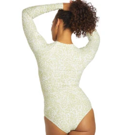 Sporti X Stef Corgel Manhattan Beach Cheetah Zip Front Long-Sleeve One Piece Swimsuit -Swimming Equipment Store 7360964001960 junglegreen 6a