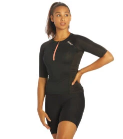 2XU Women's Aero Tri Sleeved Top -Swimming Equipment Store 7412061143208 blackhypercoral 4a