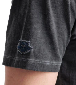 Arena Unisex Icons Short Sleeve Tee 15 Arena Unisex Icons Short Sleeve Tee -Swimming Equipment Store 7596258918568 delave 6a