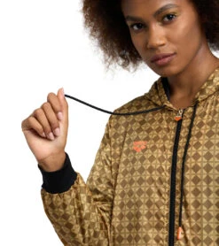 Arena Woman's 50th Anniversary Cropped Hooded Jacket -Swimming Equipment Store 7769066963112 blackmultiblackwhite 13a