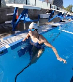 STREAM 3 Waterproof MP3 Player With Bluetooth -Swimming Equipment Store 7789171769512 blueblack 7a